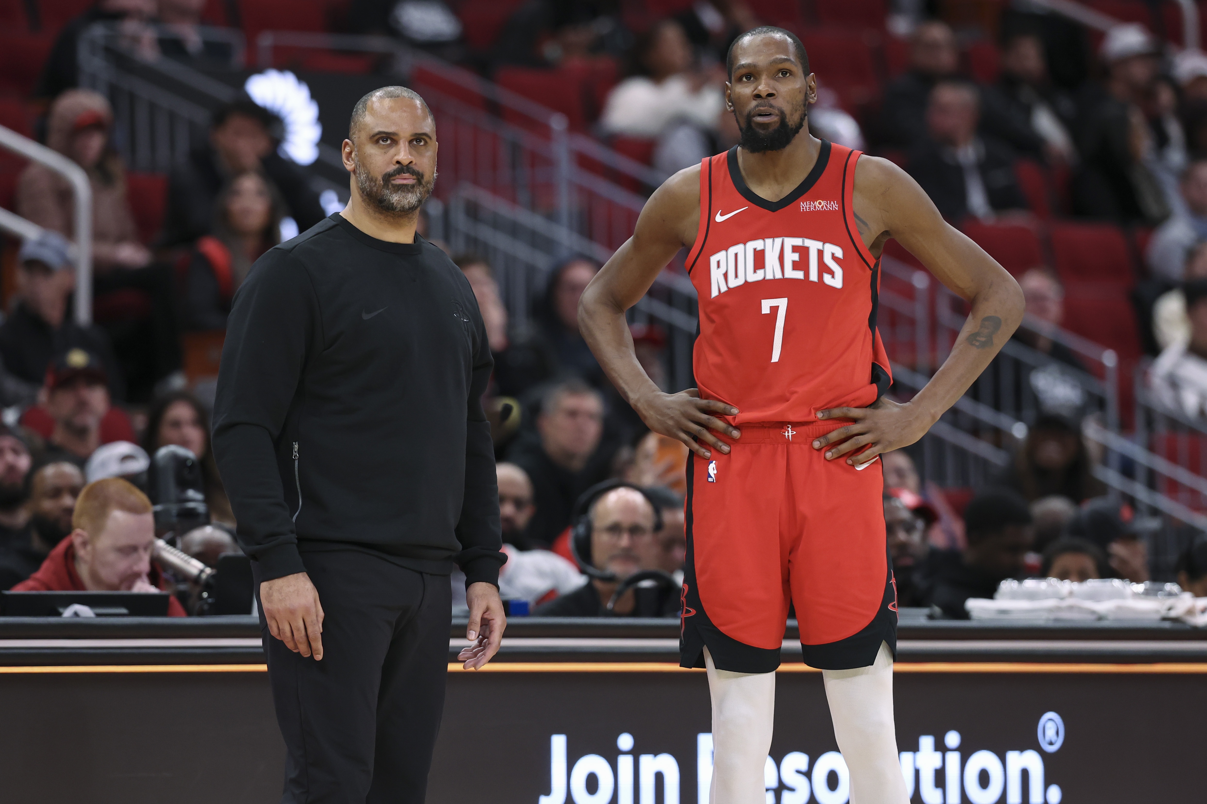 真不敢歇！37岁老将杜兰特背靠背两场共计出战85分钟 合砍68分